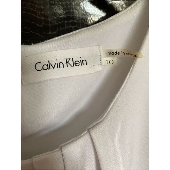 Calvin Klein women’s white pleated front suit tank tops size 10 - Picture 3 of 3